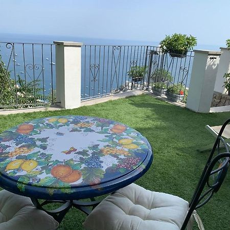 Gresy Appartamento Suite Positano Buitenkant foto